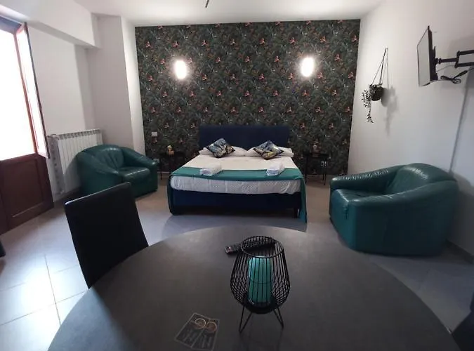 B&B Eden LʼAquila
